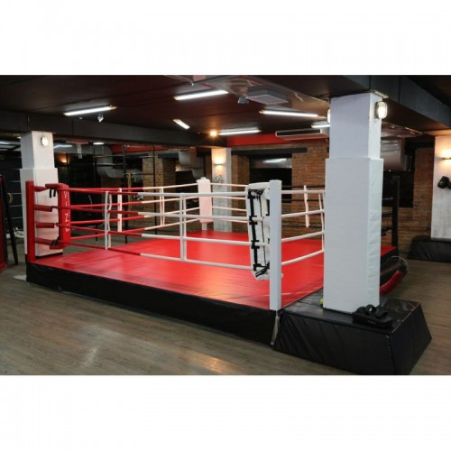 ���� ���������� IRON KING ����� ���� � ����. ����� 5 � 5 �., �� ������� 6 � 6 �. ������� 1 �. - ����������������� �� ����������� � �������������